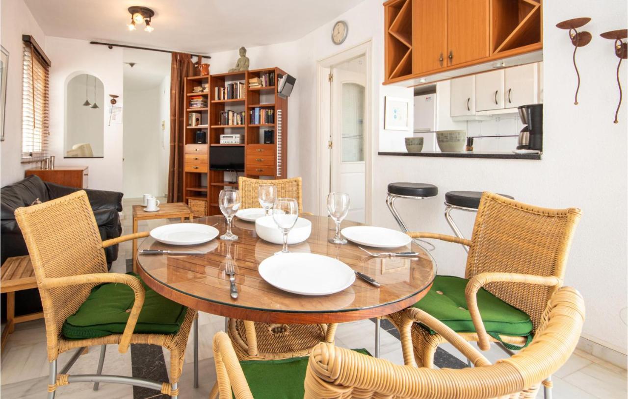 Nice Apartment In Mijas Costa With Kitchen Fuengirola Exterior photo